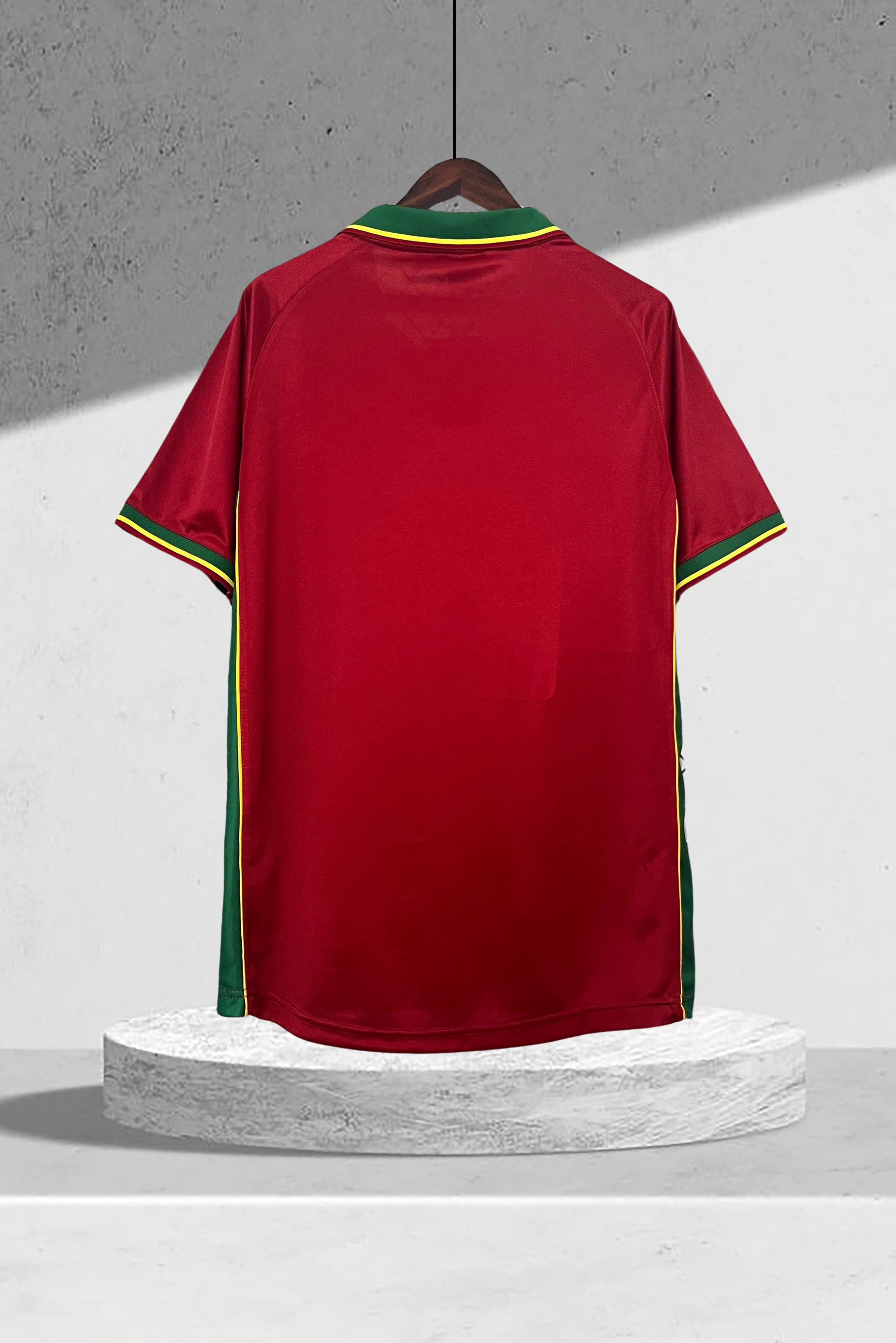 Portugals 1998 Hjemmedrakt