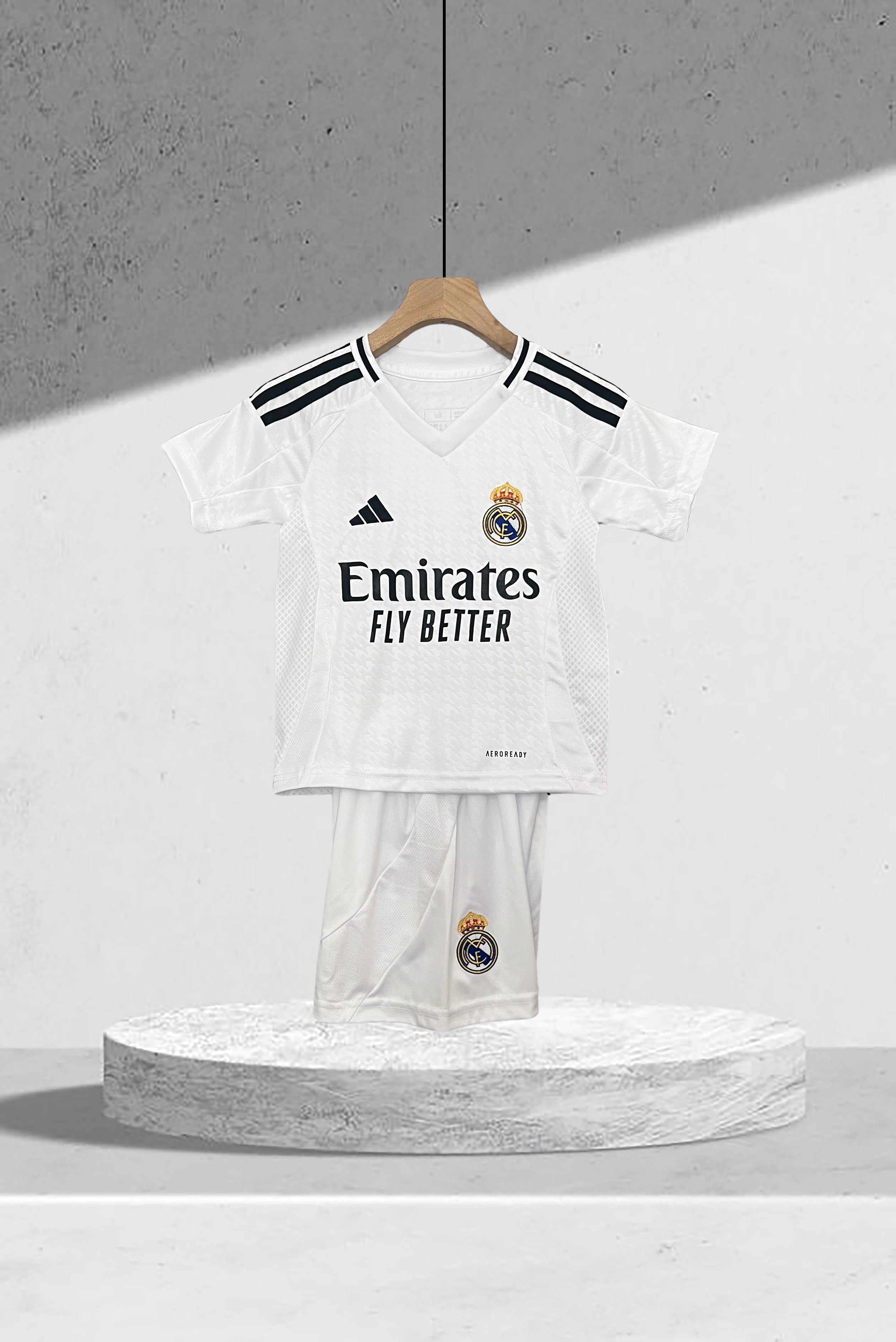 Real Madrid 2024–2025 Hjemmedrakt Mini-Kit Barn